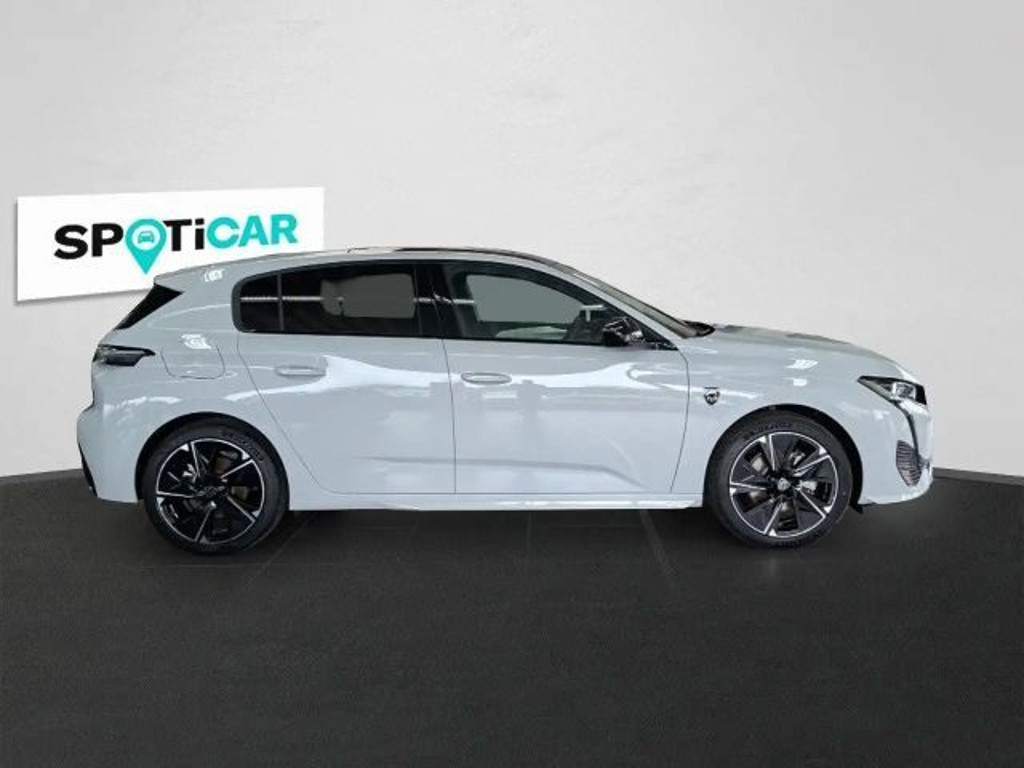 Peugeot e-308