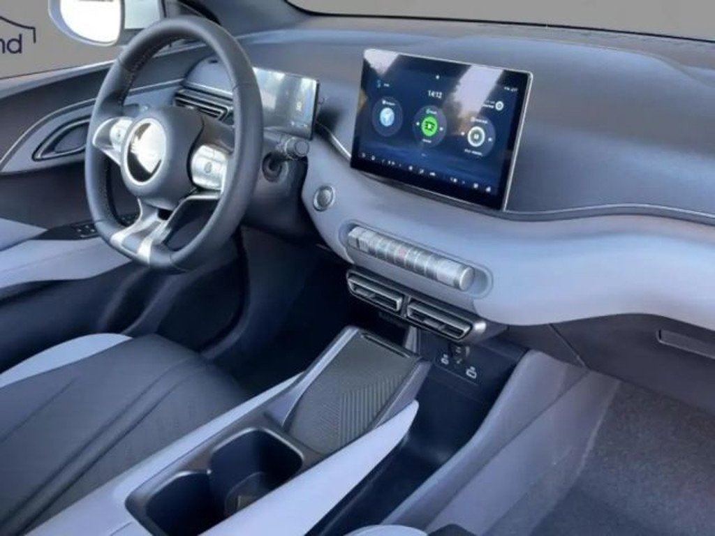 BYD Dolphin Surf