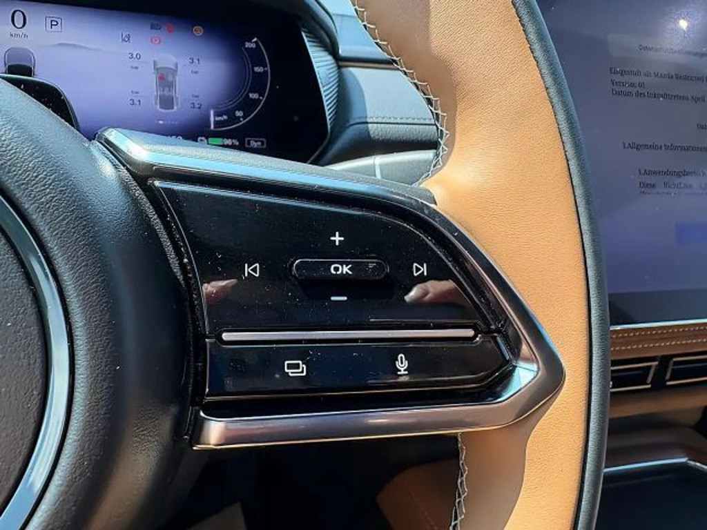 Mazda 6e
