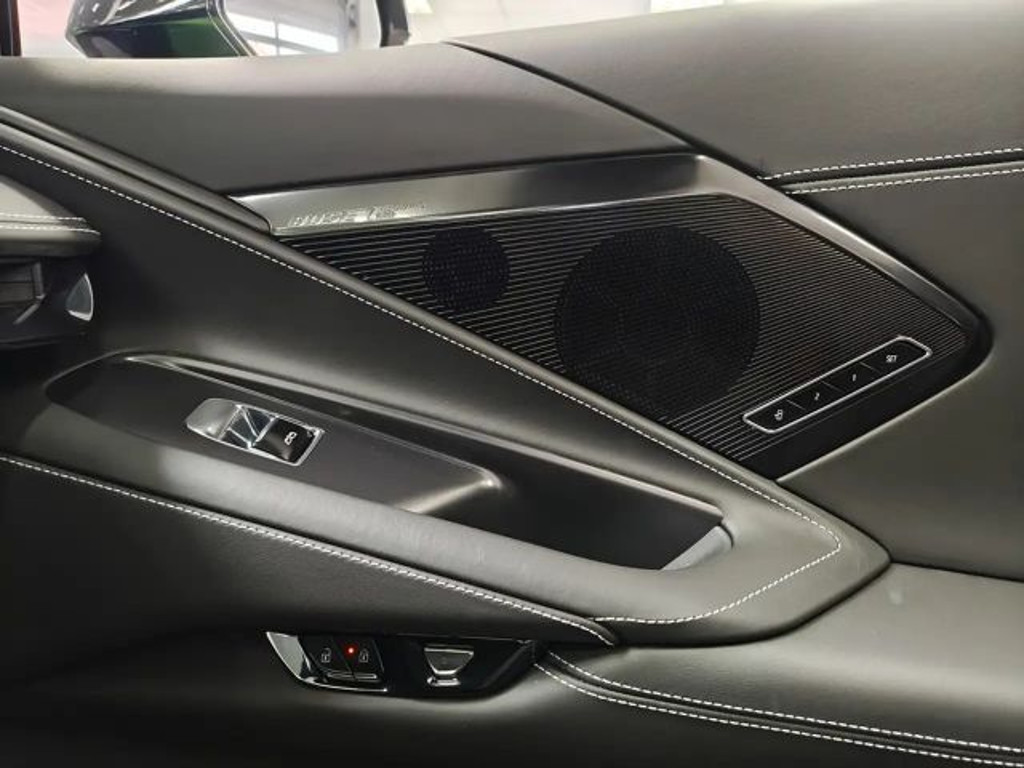 Corvette C8