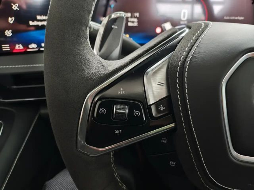 Corvette C8