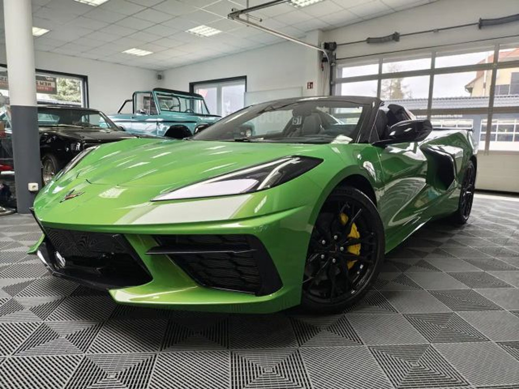 Corvette C8