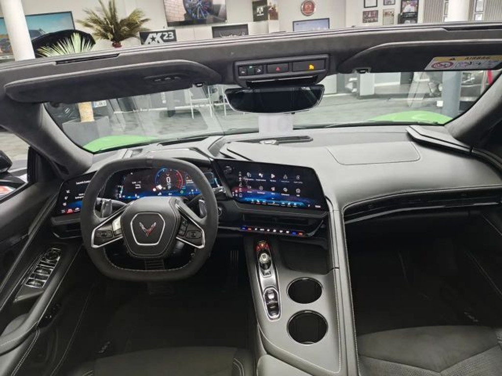 Corvette C8