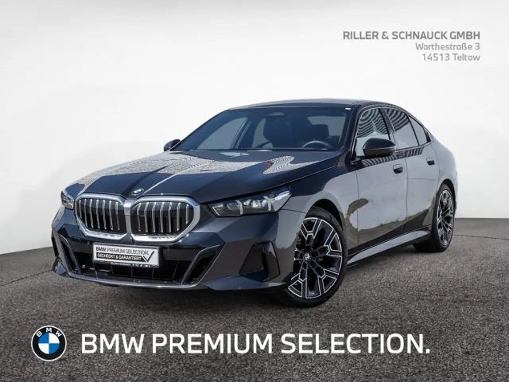 BMW 5 Serie 520 M-Sport Sedan 520i