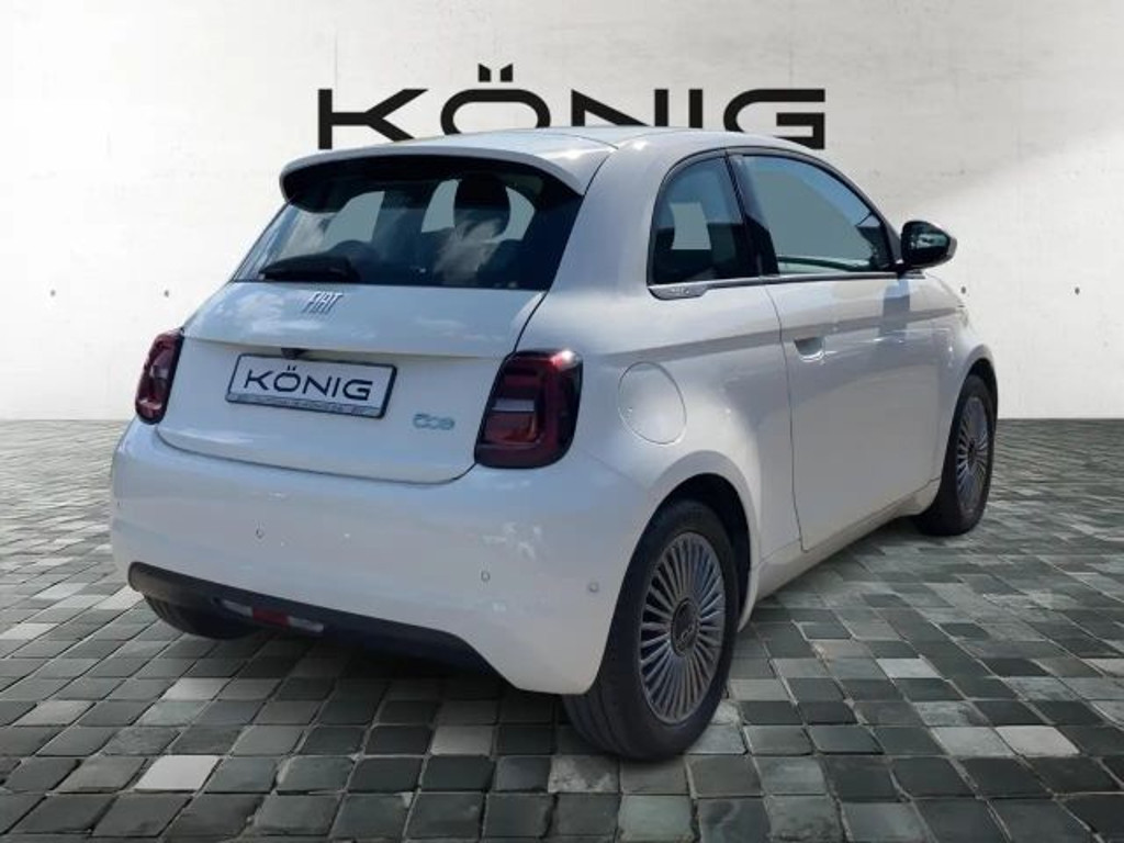 Fiat 500e