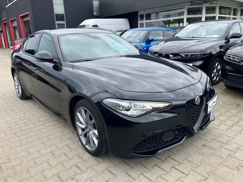 Alfa Romeo Giulia