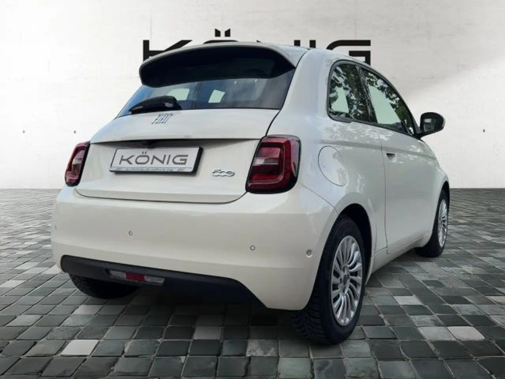 Fiat 500e