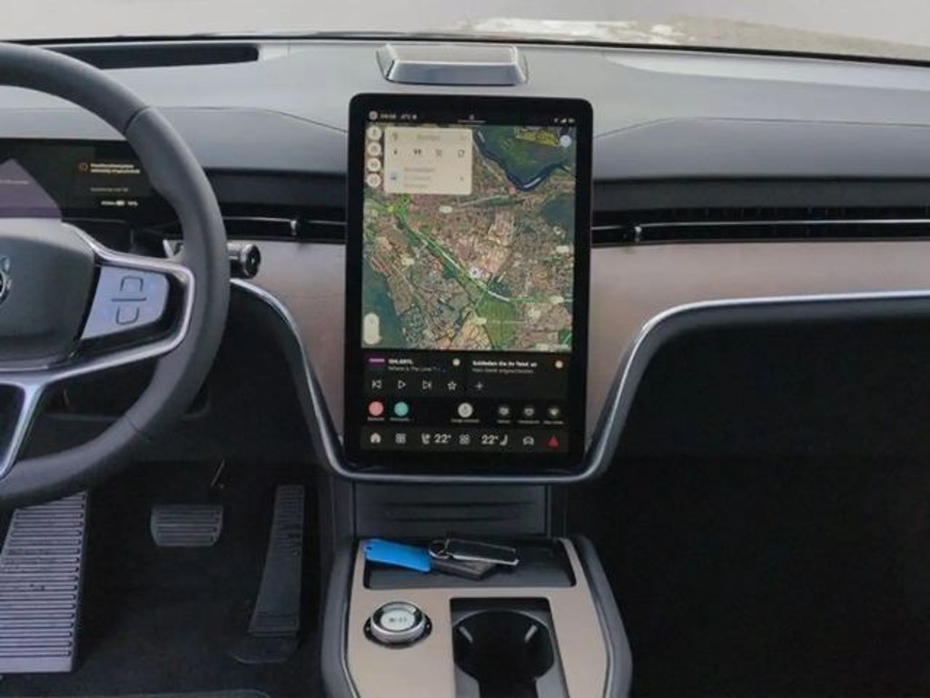 Volvo EX90