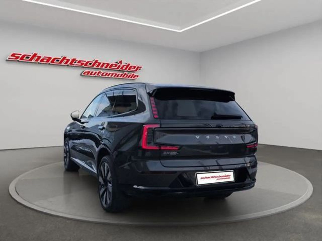 Volvo EX90