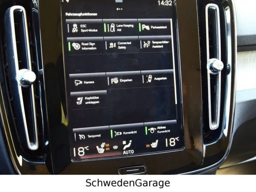 Volvo XC40