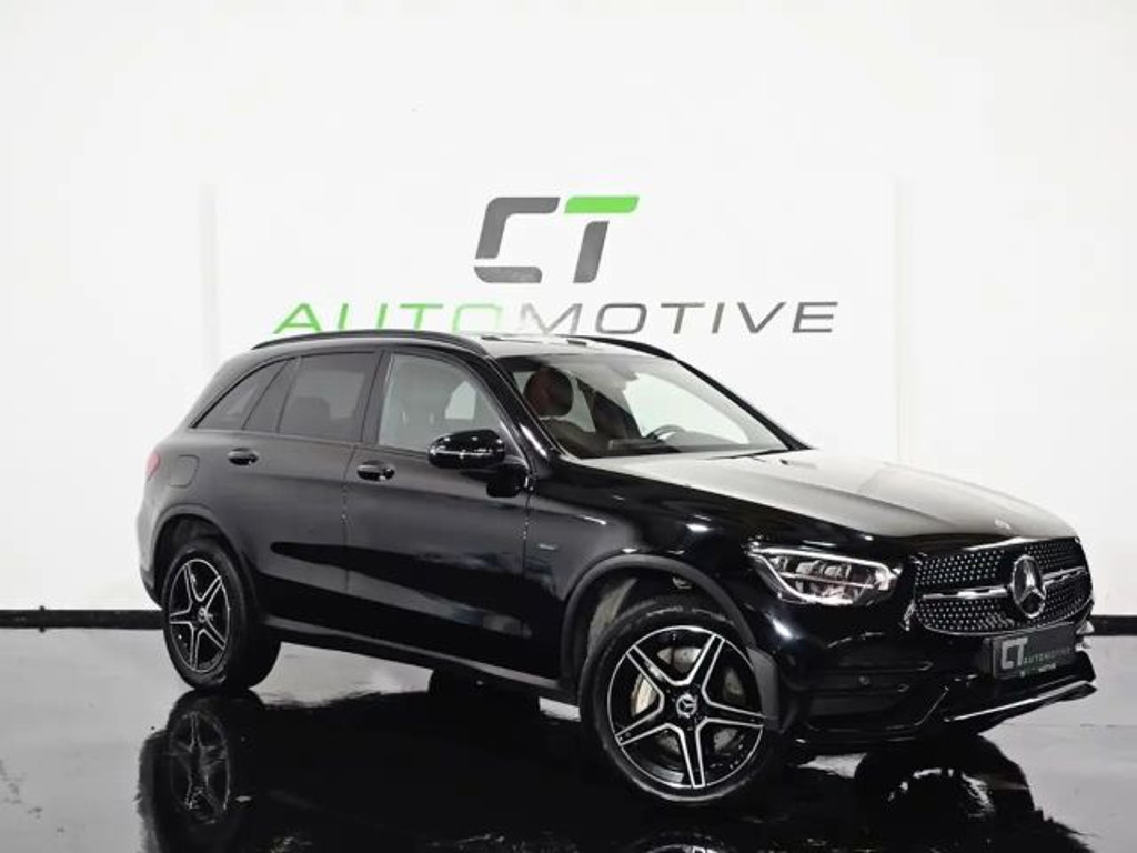 Mercedes-Benz GLC-Klasse GLC 300 4MATIC AMG Line