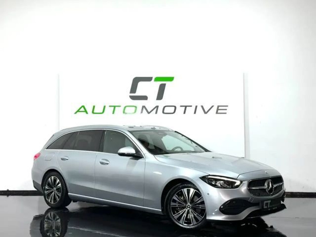 Mercedes-Benz C-Klasse C 220 4MATIC C 220 d