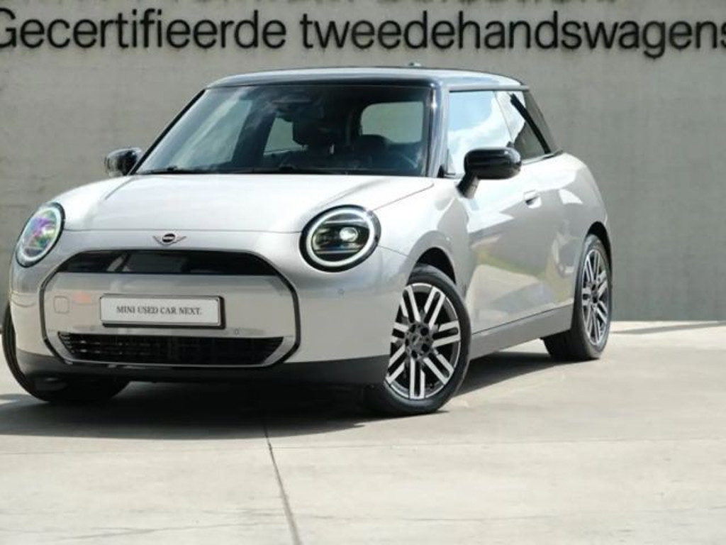 Mini Cooper E Classic