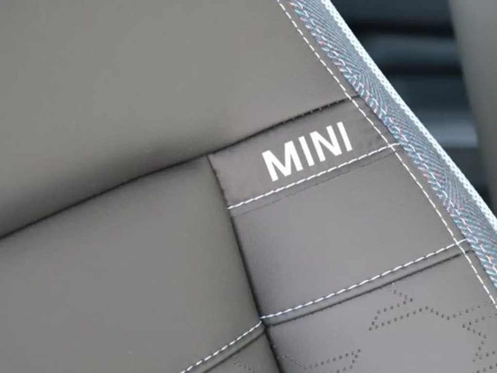 Mini Cooper E