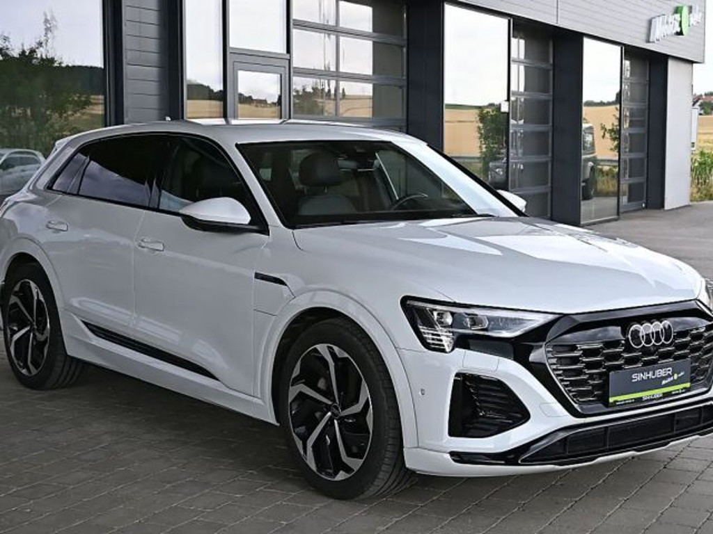 Audi Q8 e-tron