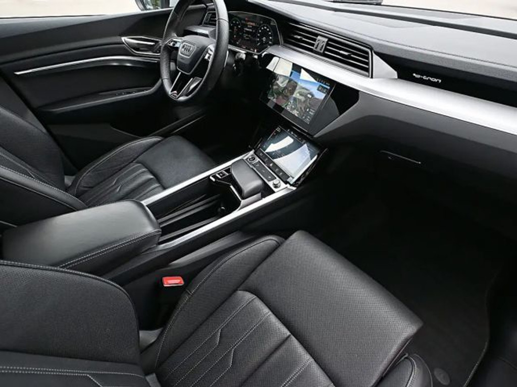 Audi Q8 e-tron Quattro S-Line 55
