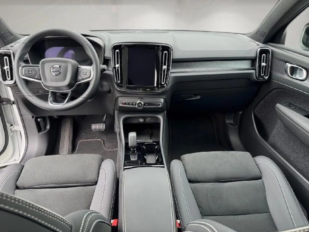 Volvo C40