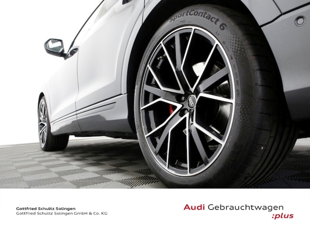 Audi SQ8