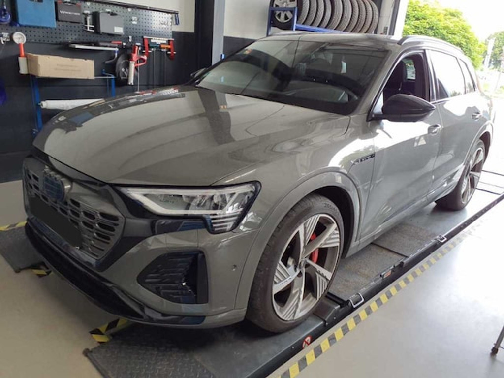 Audi Q8 e-tron Quattro S-Line 55