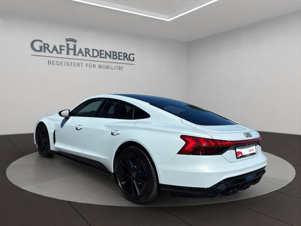 Audi e-tron GT