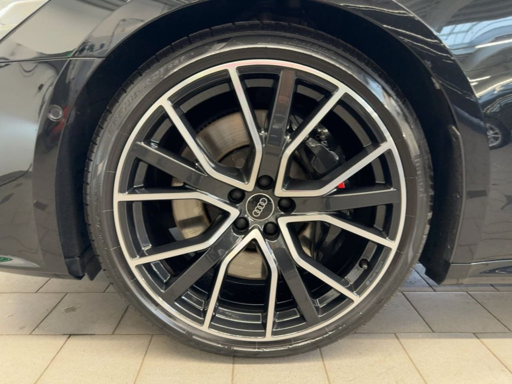 Audi S7