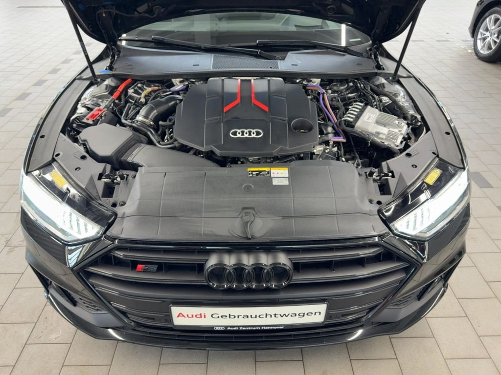 Audi S7