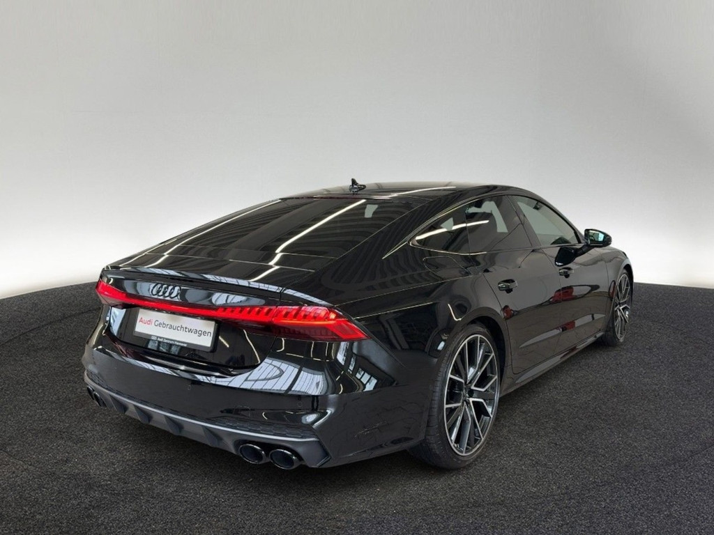 Audi S7