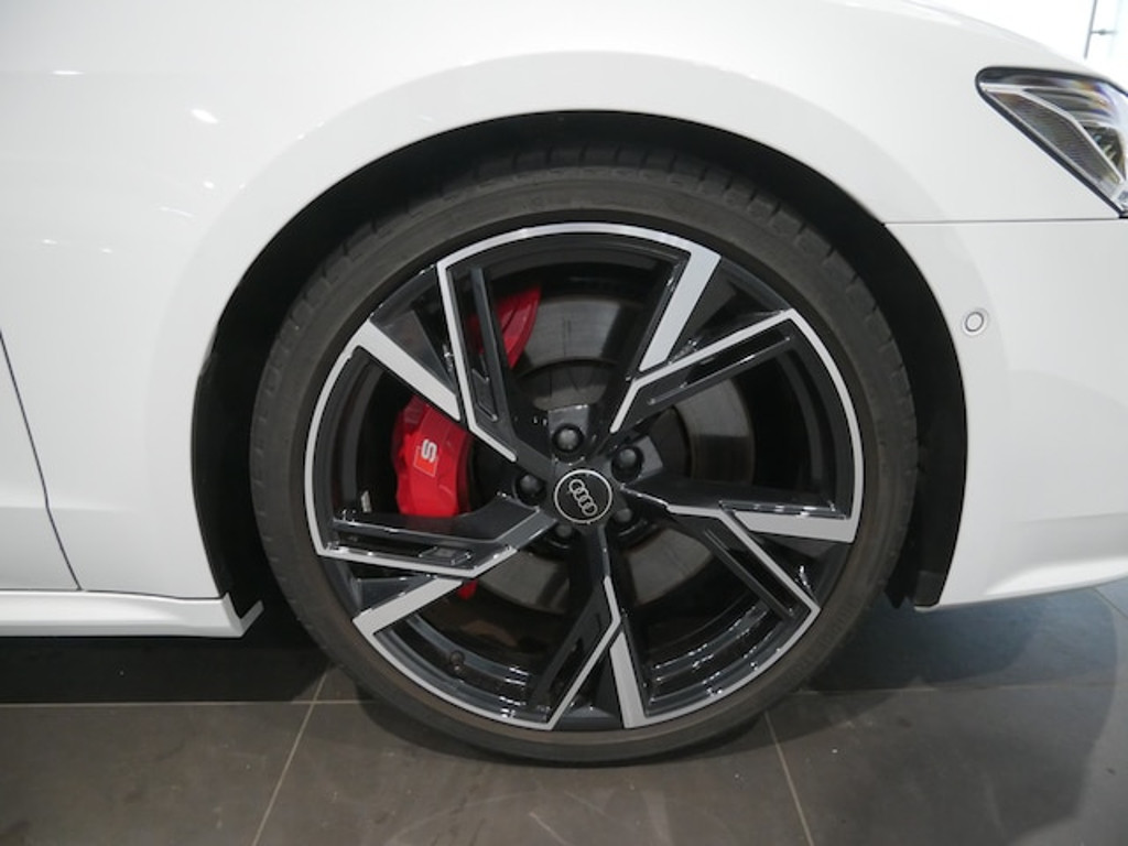 Audi S7