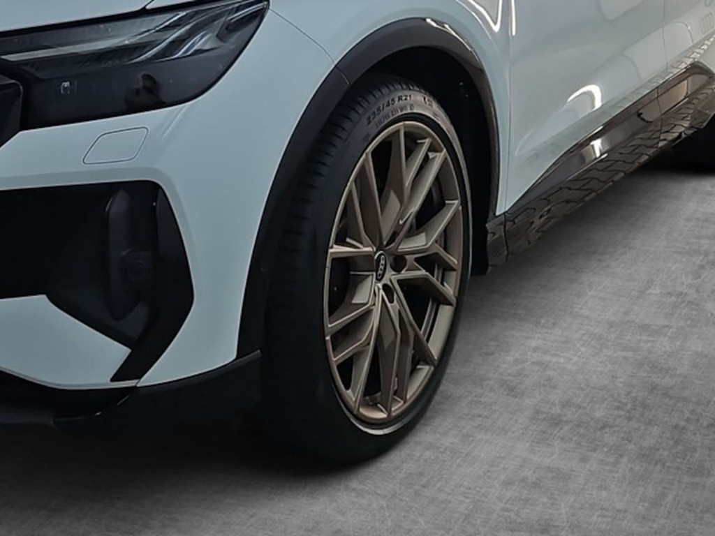 Audi Q4 e-tron Sportback Quattro