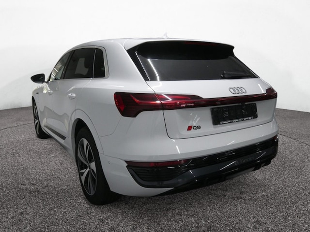 Audi Q8 e-tron