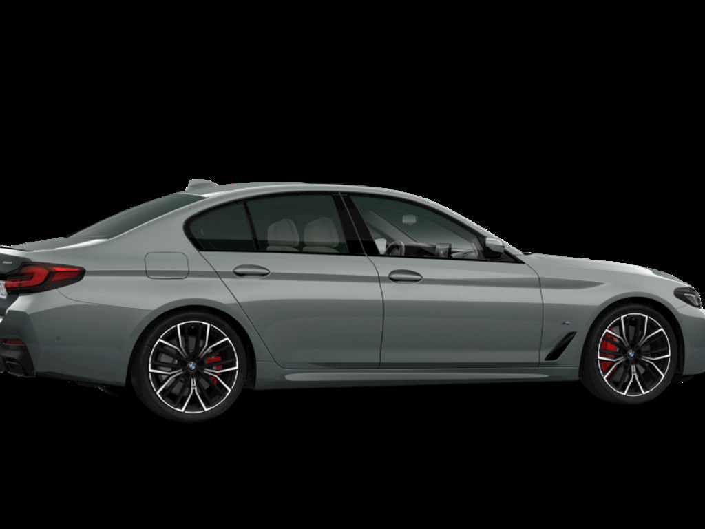 BMW M550