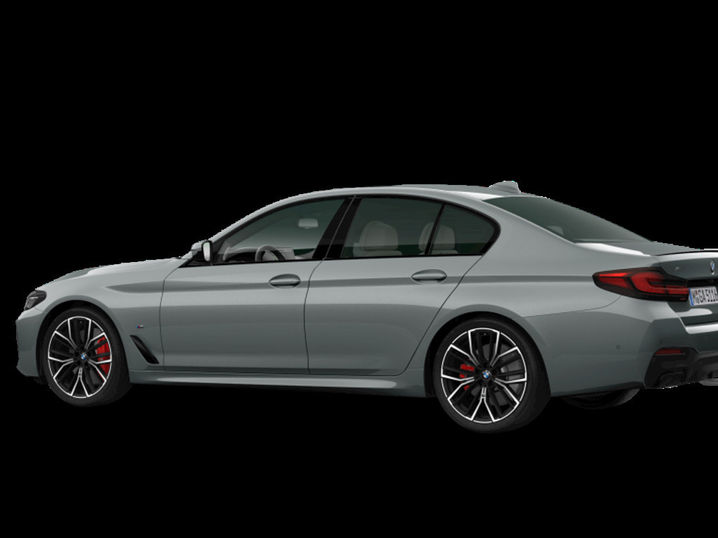 BMW M550