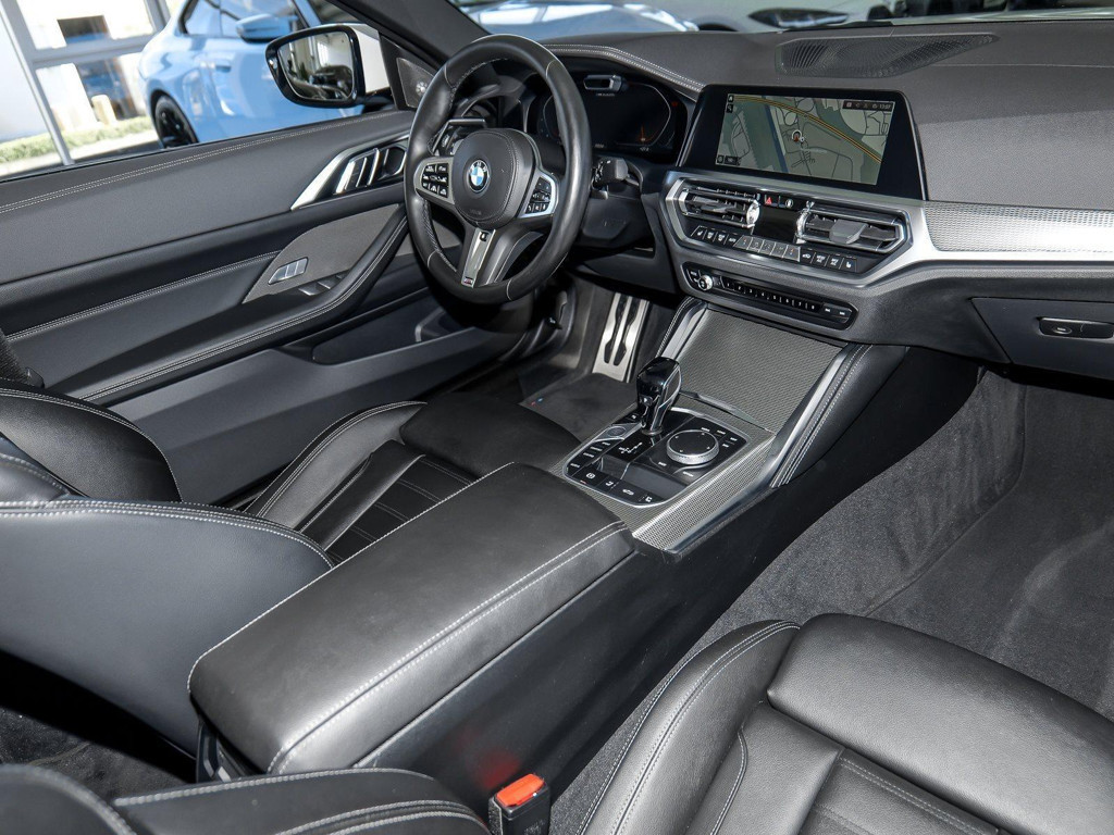 BMW M440