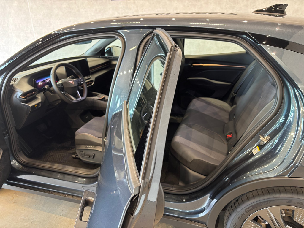 Cupra Raval