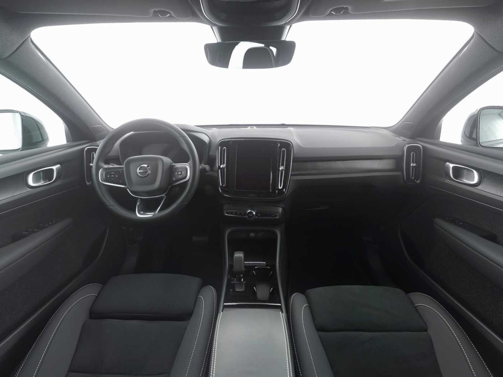 Volvo C40