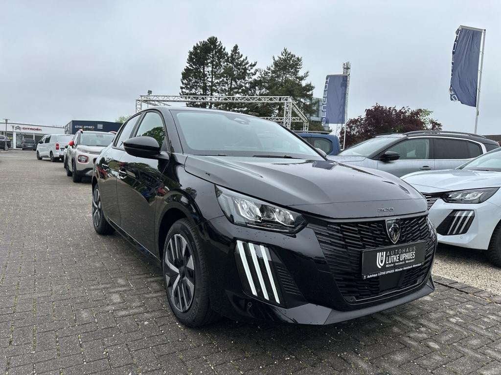 Peugeot e-208