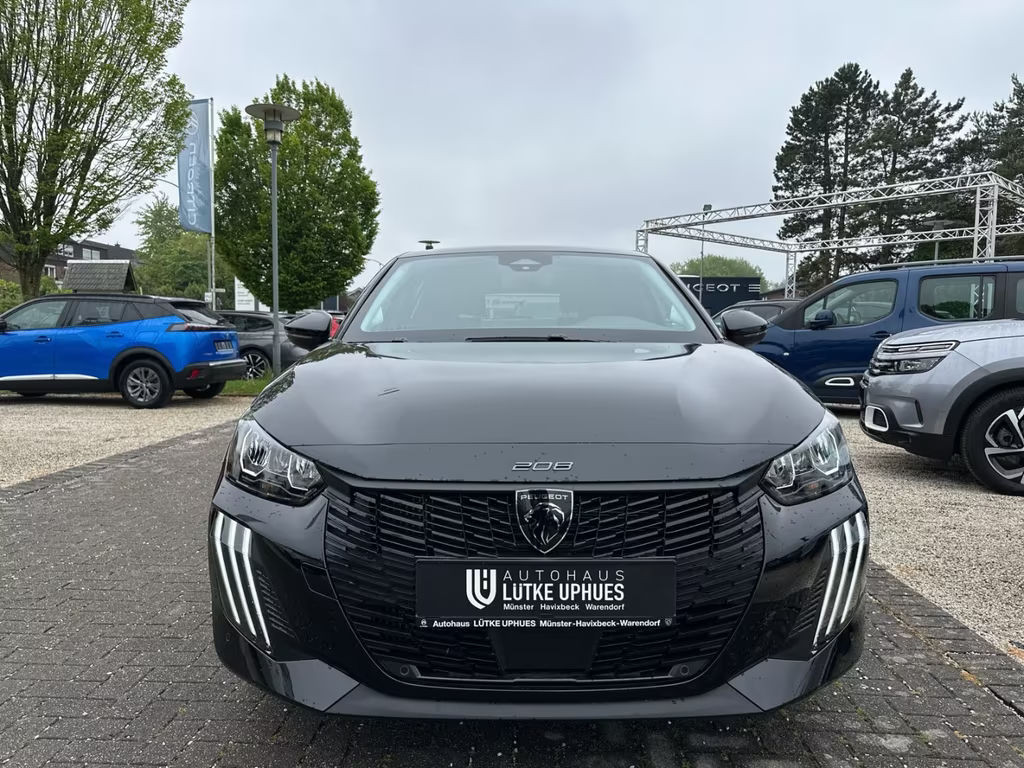 Peugeot e-208