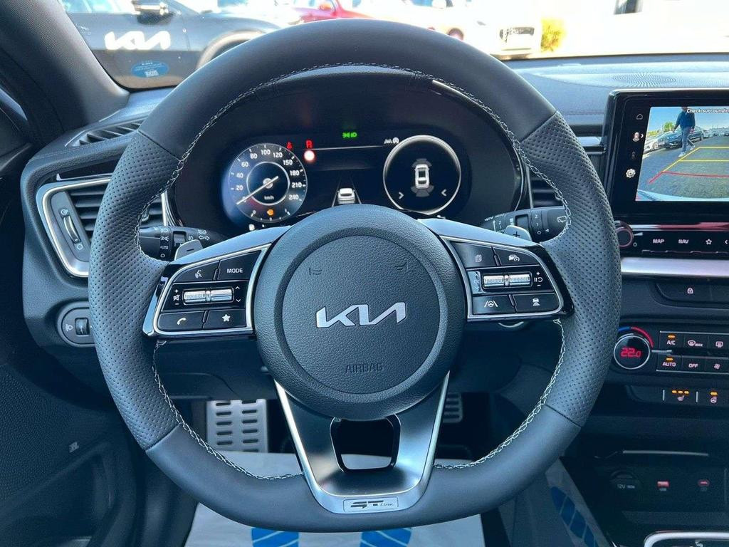 Kia ProCeed