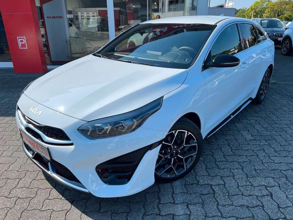 Kia ProCeed