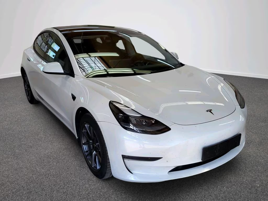 Tesla Model 3 Long Range Dual Motor AWD