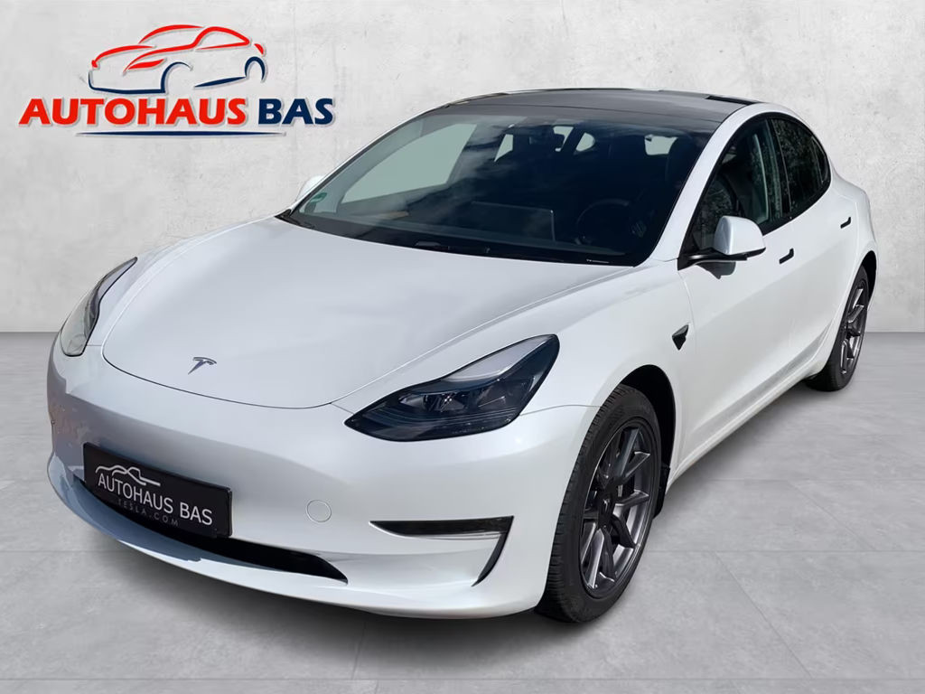 Tesla Model 3 Long Range RWD