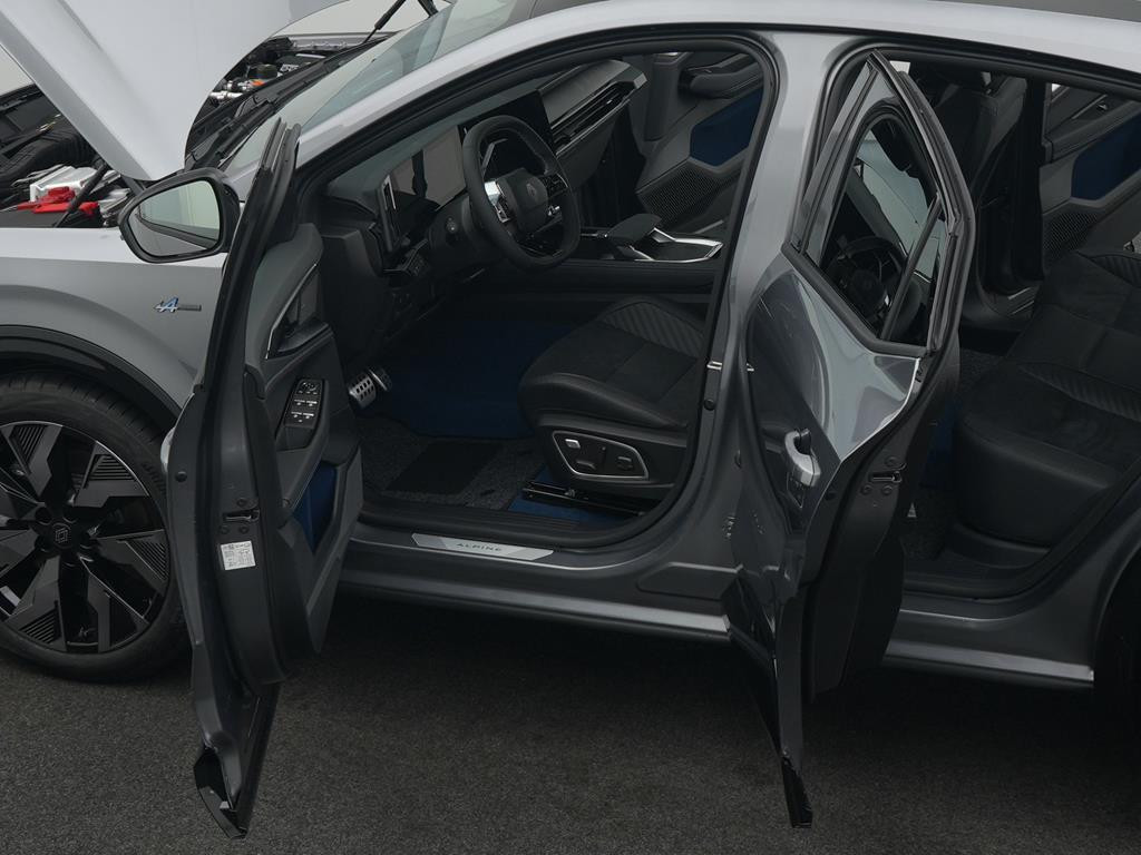 Renault Rafale
