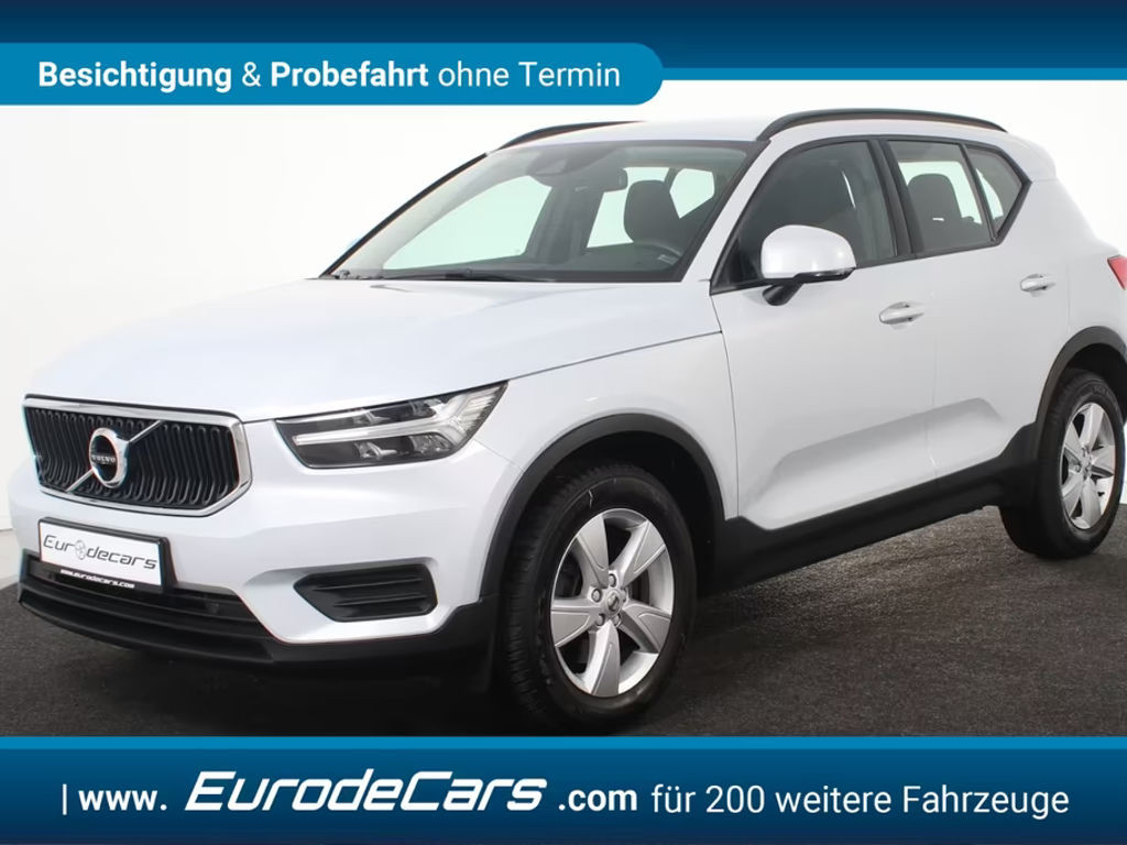 Volvo XC40 Momentum