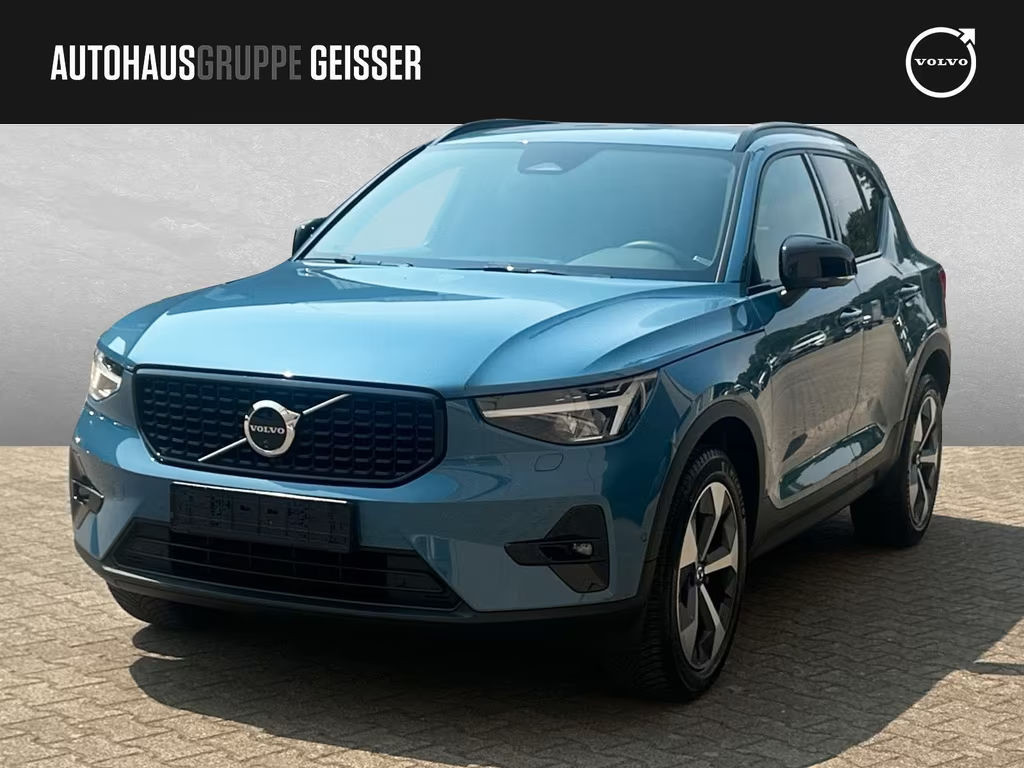 Volvo XC40 Plus Dark
