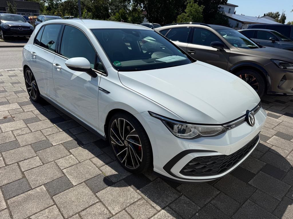 Volkswagen Golf DSG GTD 2.0 TDI