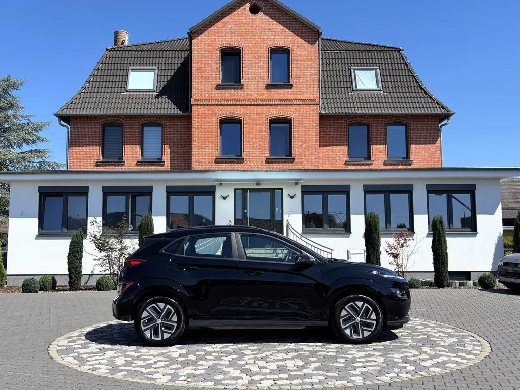 Hyundai Kona Electric Select