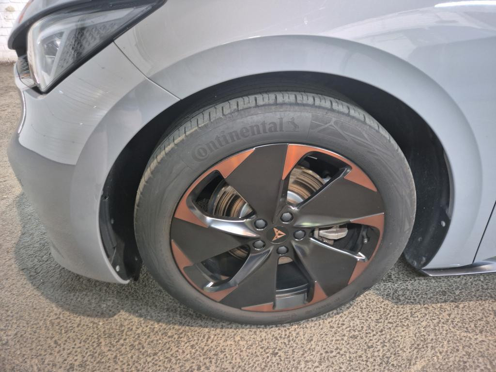 Cupra Born