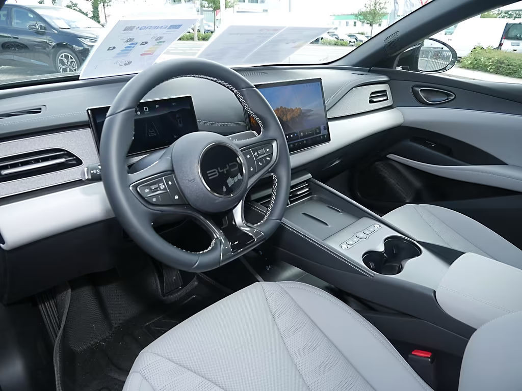 BYD Seal 6