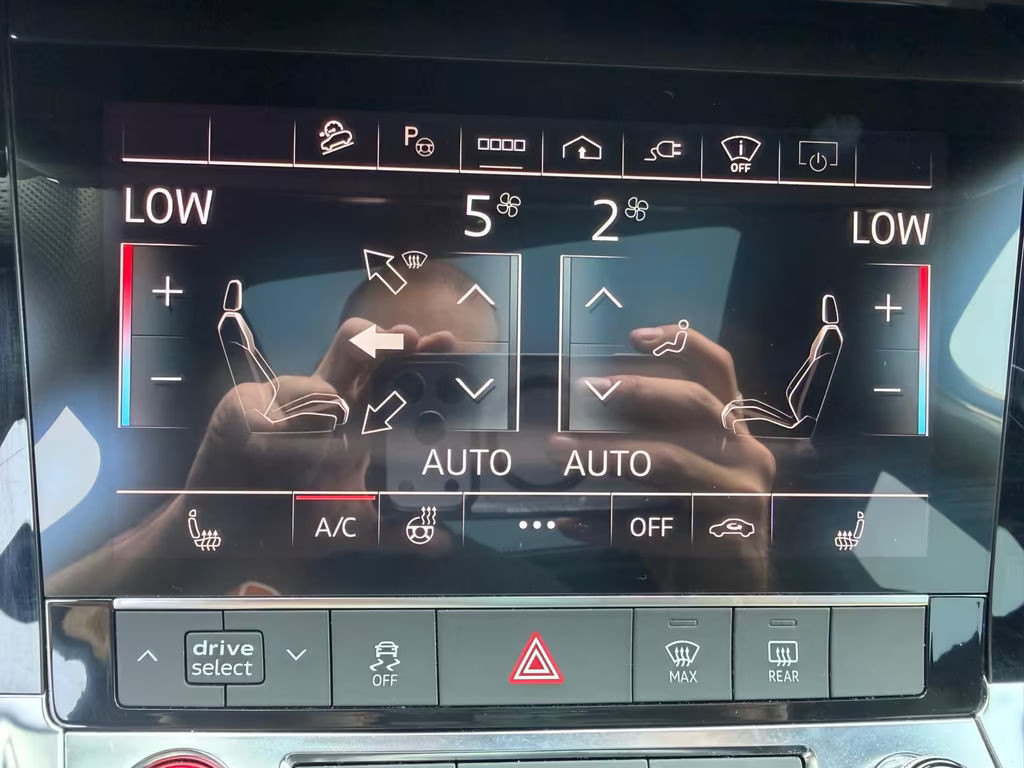 Audi SQ8 e-tron