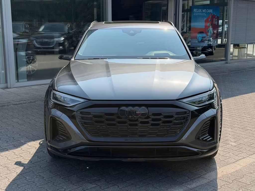 Audi SQ8 e-tron